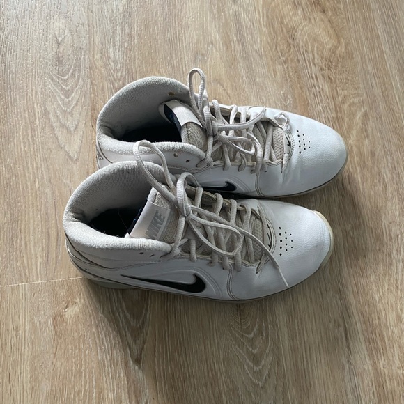 Nike Air white leather height top sneakers. Size 7 US 38 EU - Picture 2 of 5